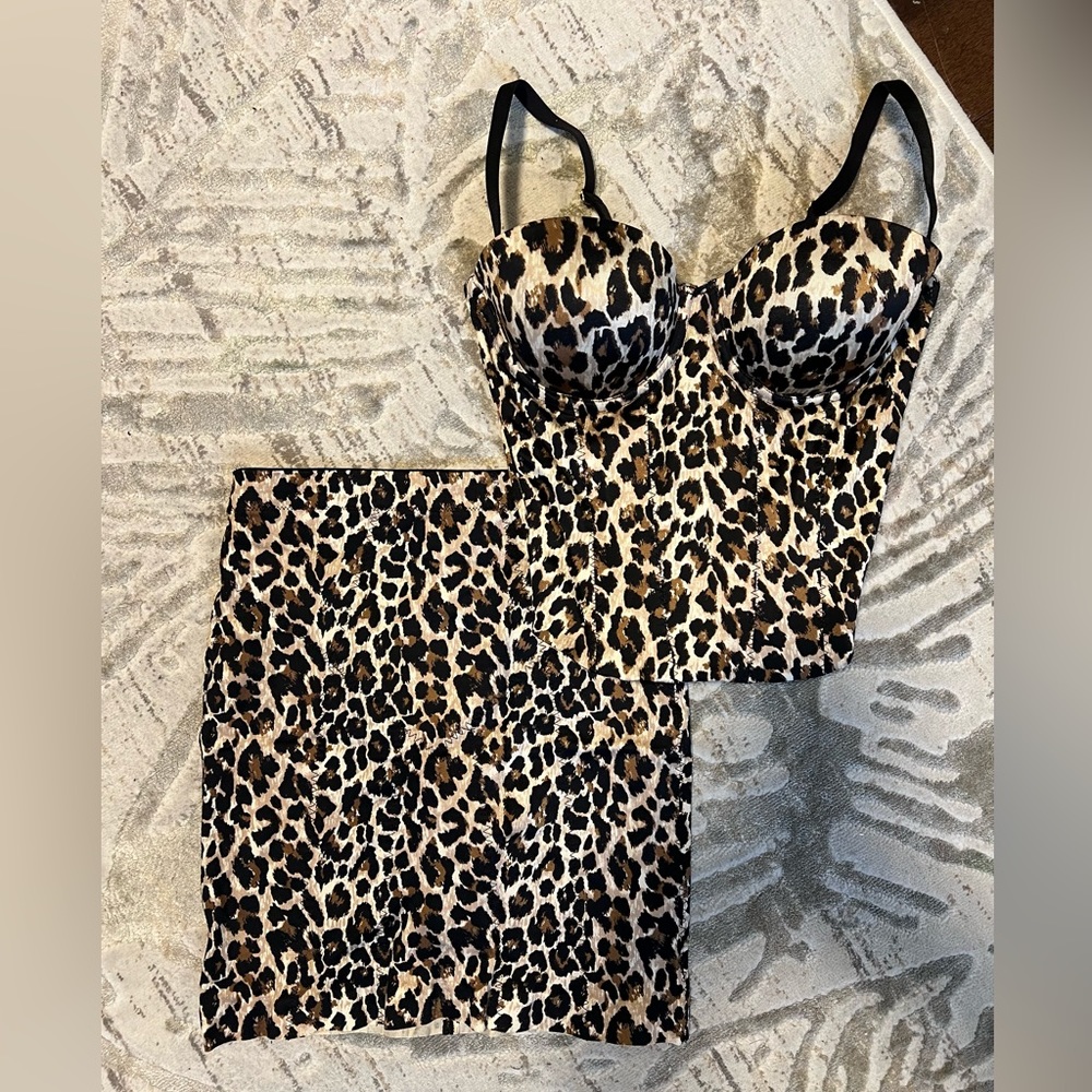 Victoria’s Secret shapewear set